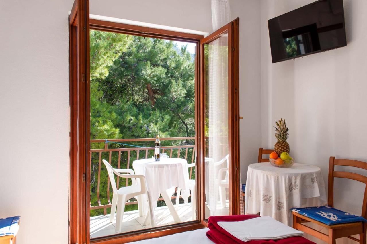 Niko Apartments Drvenik  Εξωτερικό φωτογραφία