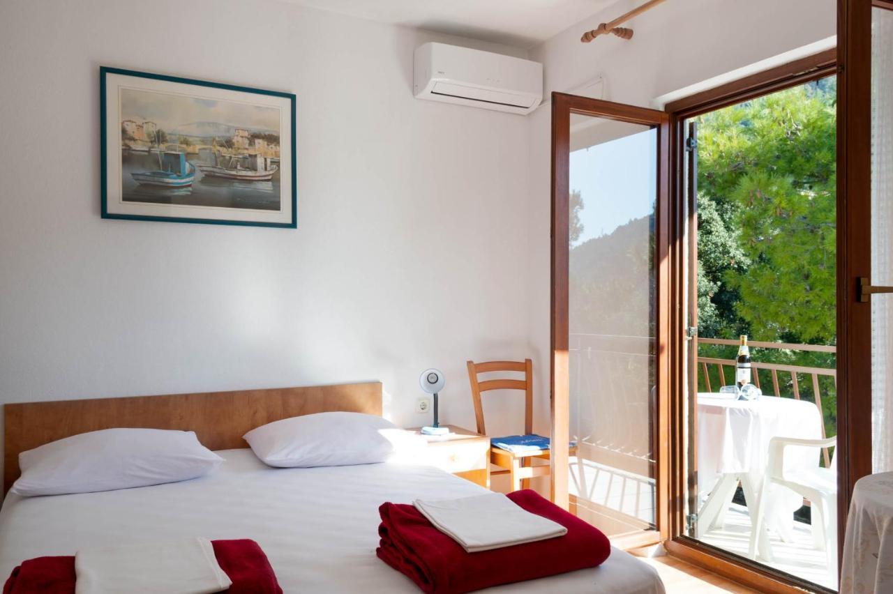 Niko Apartments Drvenik  Εξωτερικό φωτογραφία