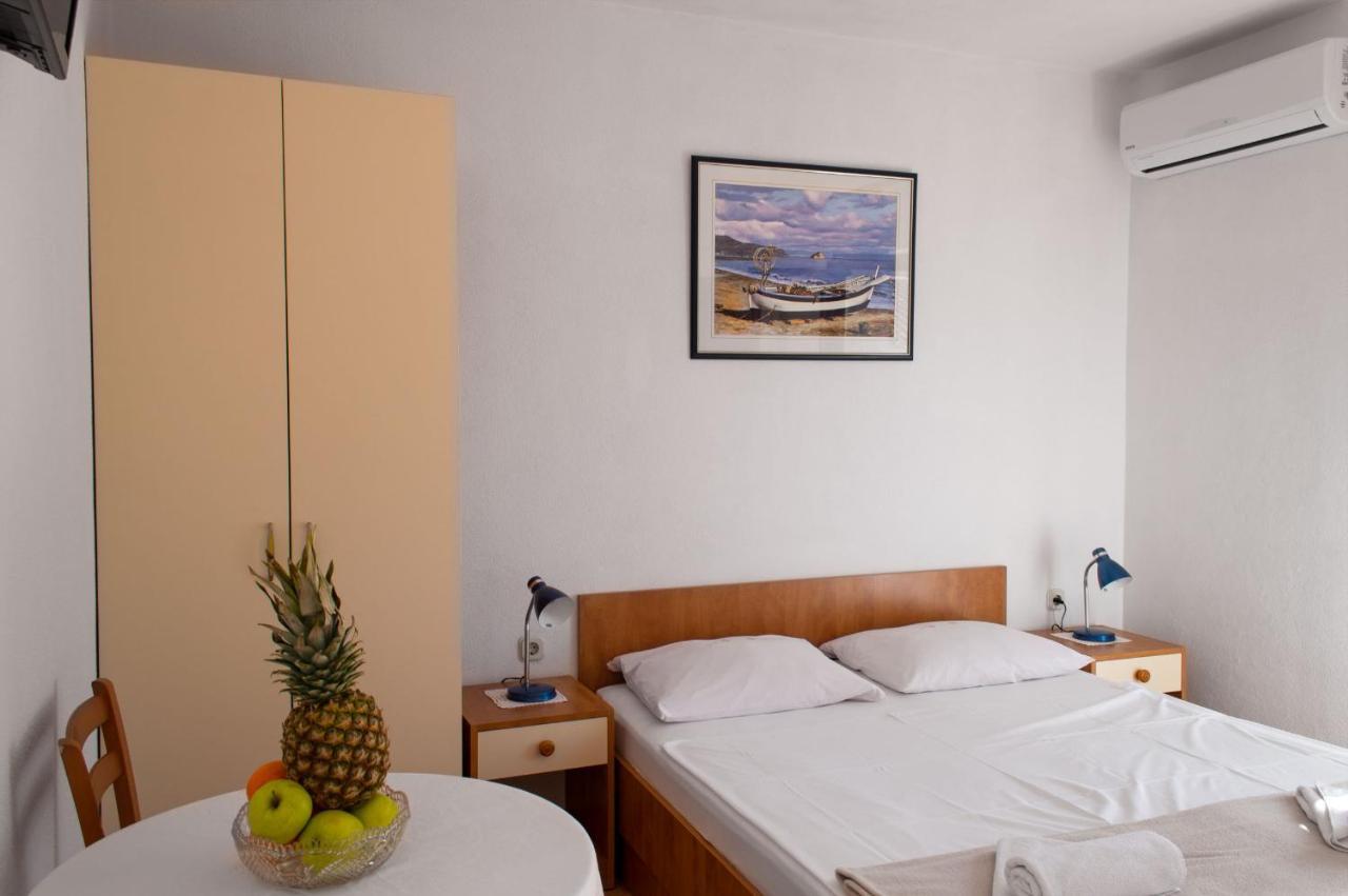 Niko Apartments Drvenik  Εξωτερικό φωτογραφία
